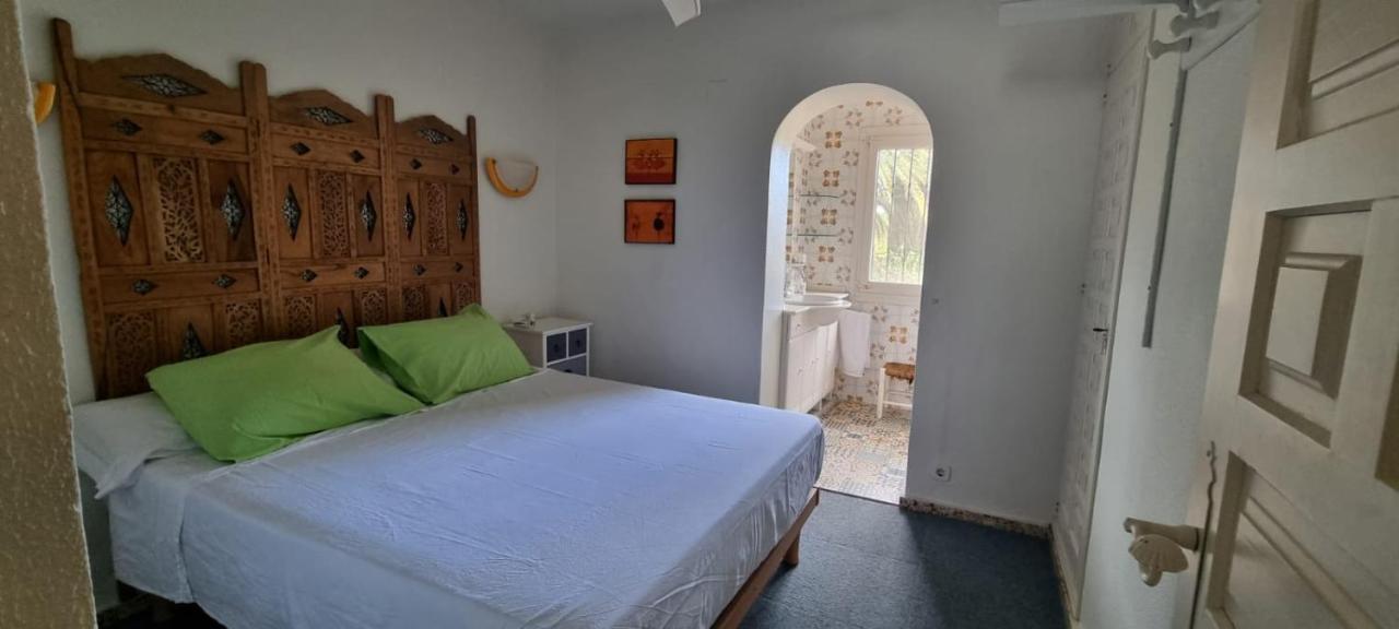 Villa Agradable casa con piscina privada y jardín Dénia Exterior foto